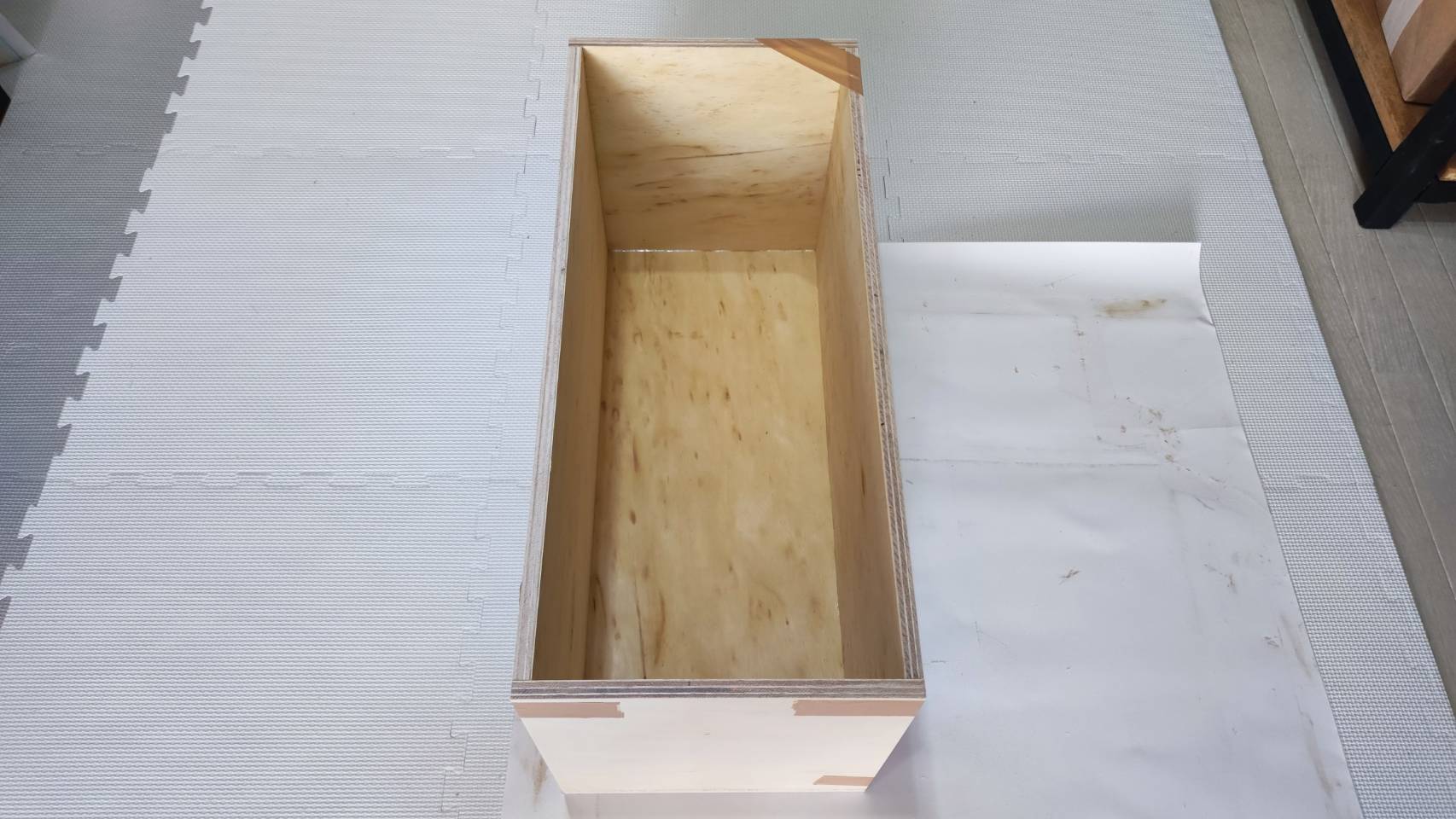 【DIY】古材とベニヤ板を使って収納箱を作る とっても簡単 - 収納BOX 足場板- ヒゲオミのDIY